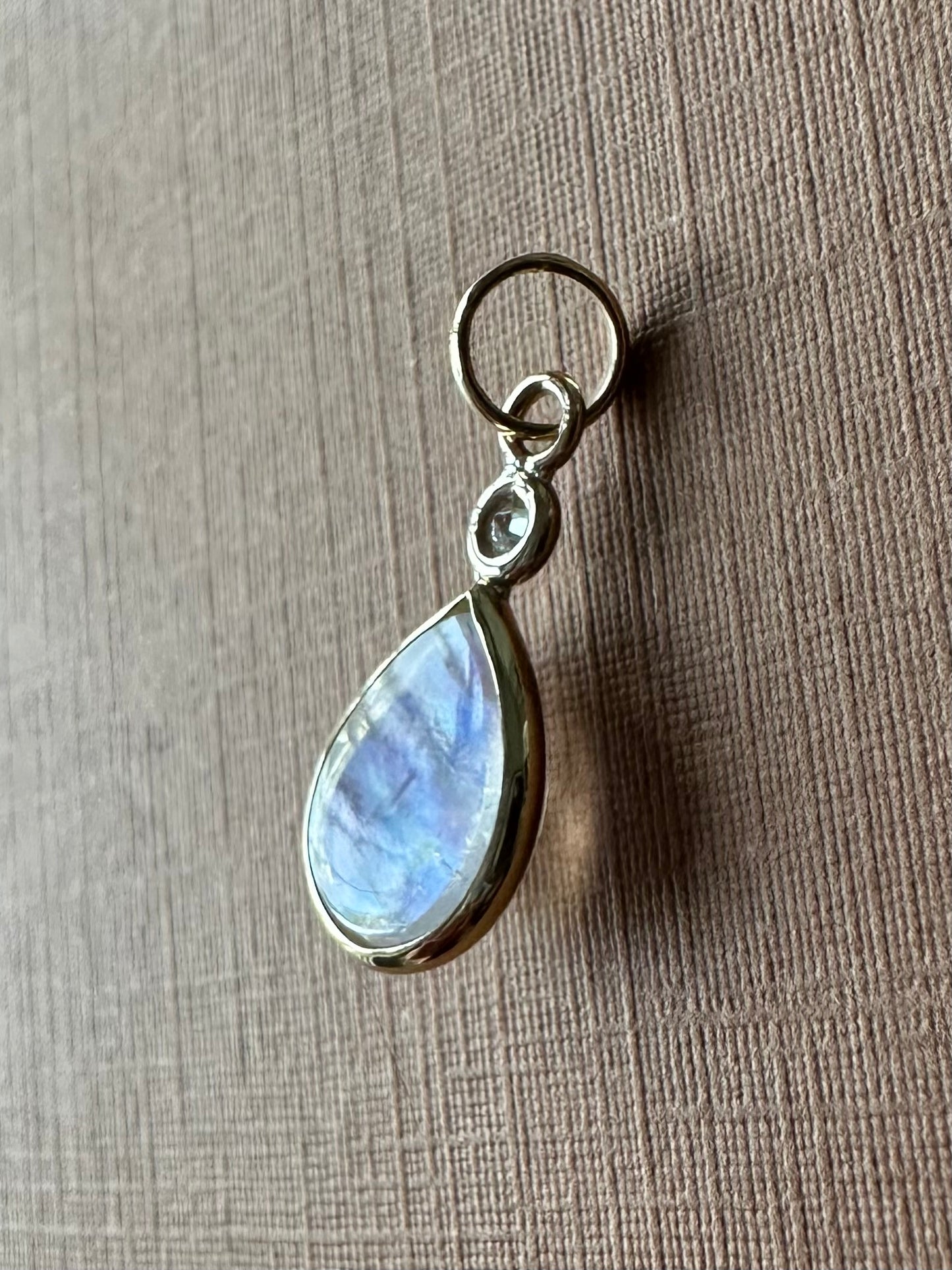 18k Solid Yellow Gold, Diamond, Pear Shaped Blue Rainbow Moonstone Mini Pendant