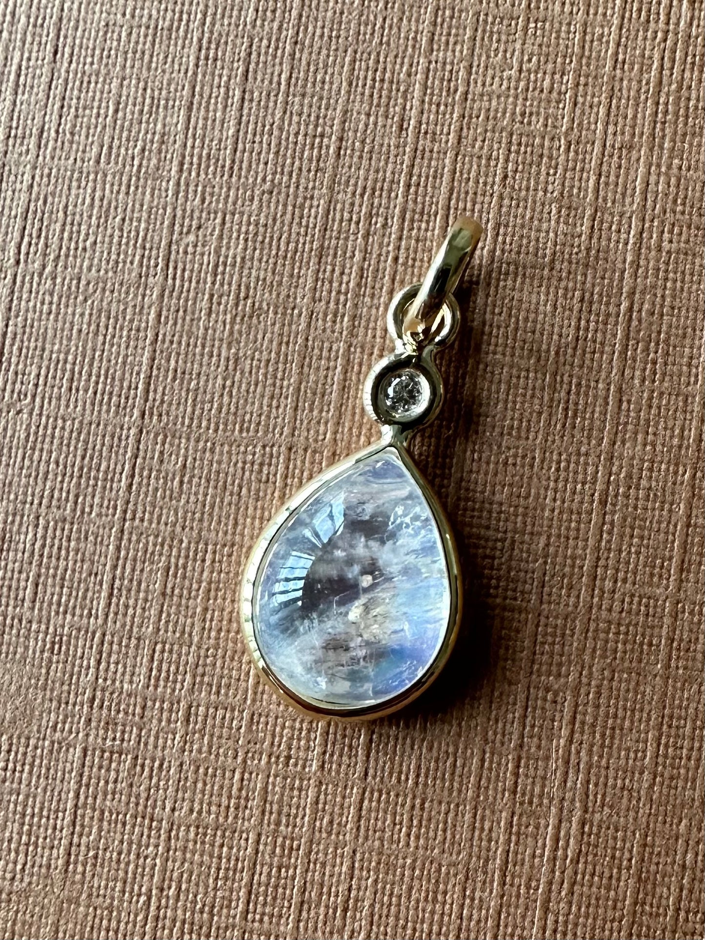 18k Solid Yellow Gold, Diamond, Pear Shaped Blue Rainbow Moonstone Mini Pendant