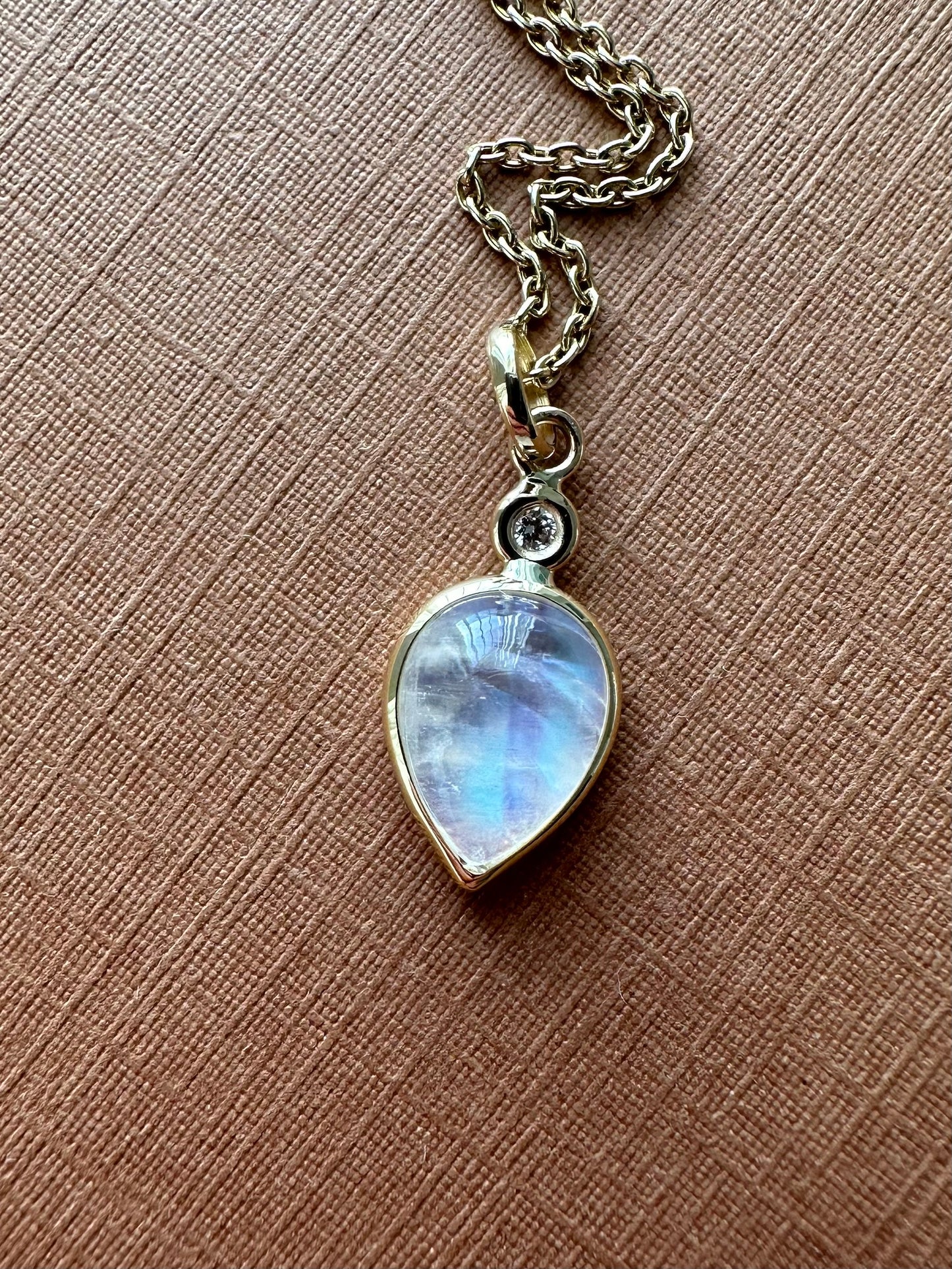 18k Solid Yellow Gold, Diamond, Pear Shaped Blue Rainbow Moonstone Mini Pendant