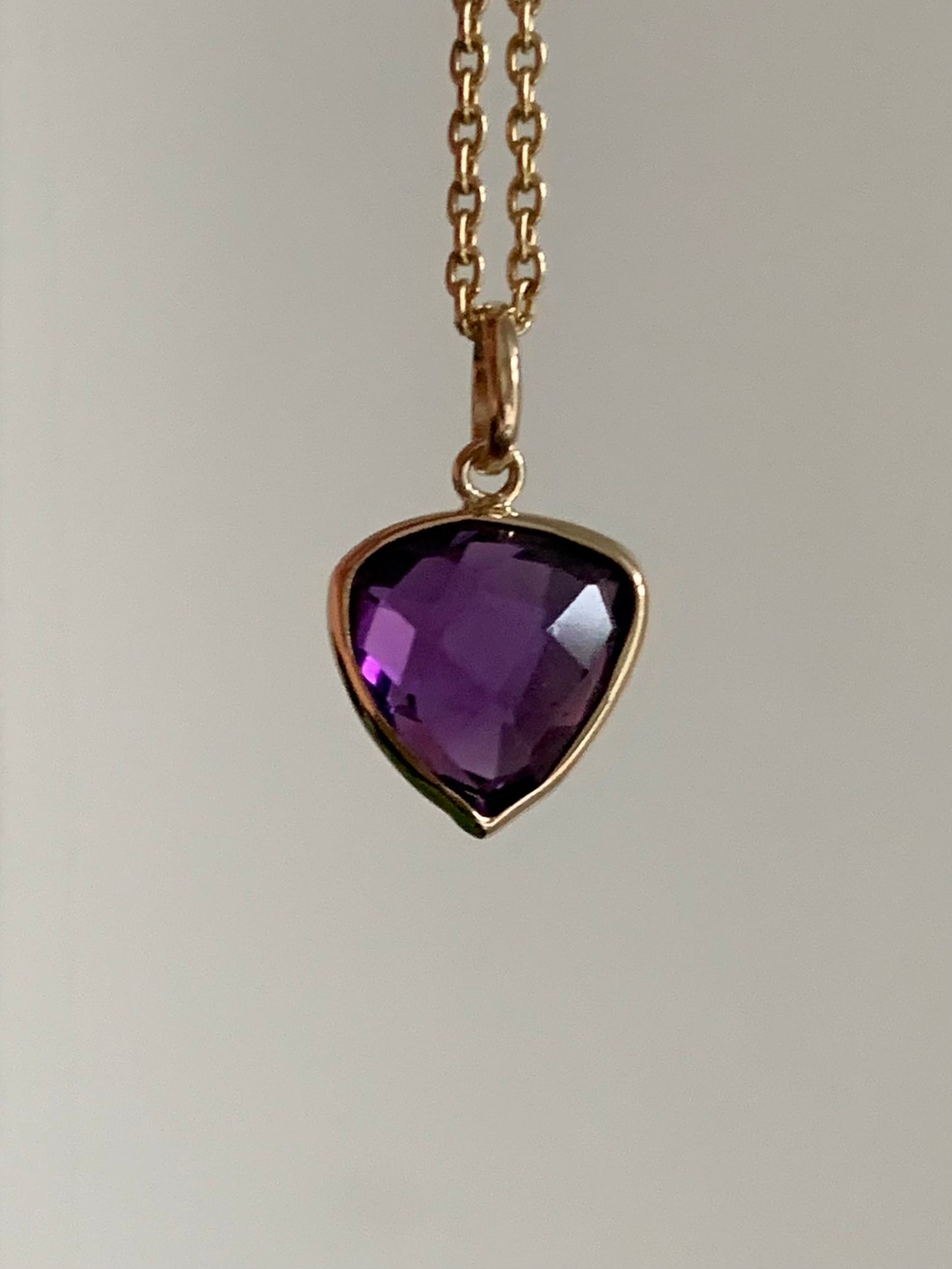 14k Solid Yellow Gold, Purple Amethyst Trillium Mini Pendant