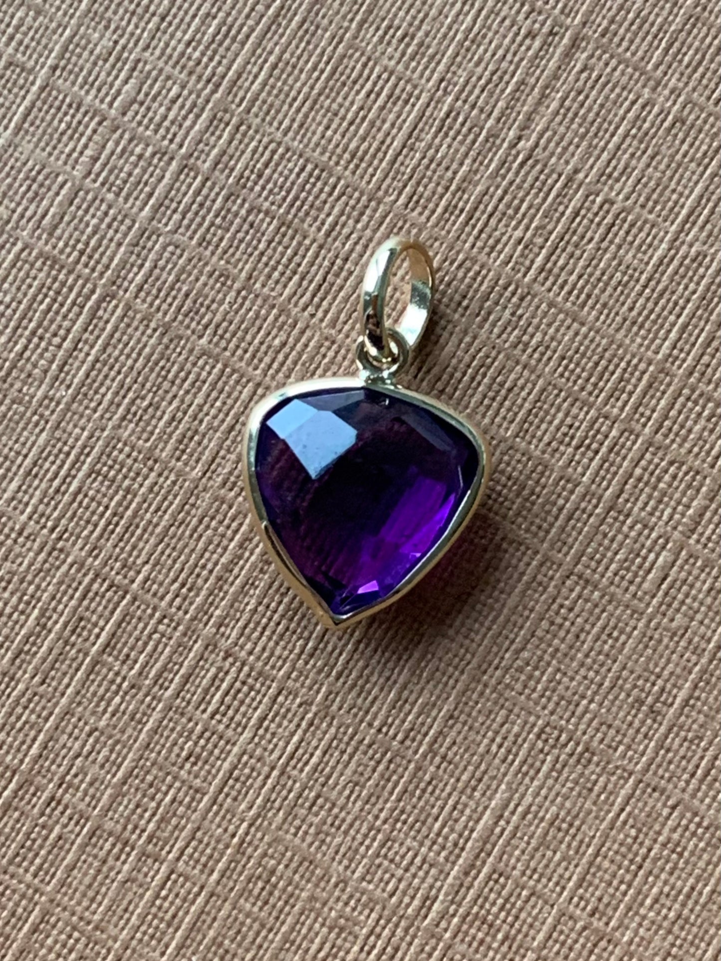 14k Solid Yellow Gold, Purple Amethyst Trillium Mini Pendant